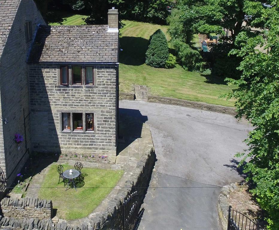 Pellcroft Cottage ホルムファース エクステリア 写真